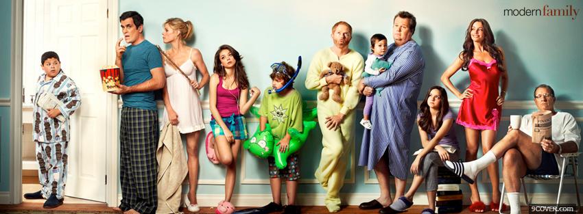 Photo modern family cast standing Facebook Cover for Free